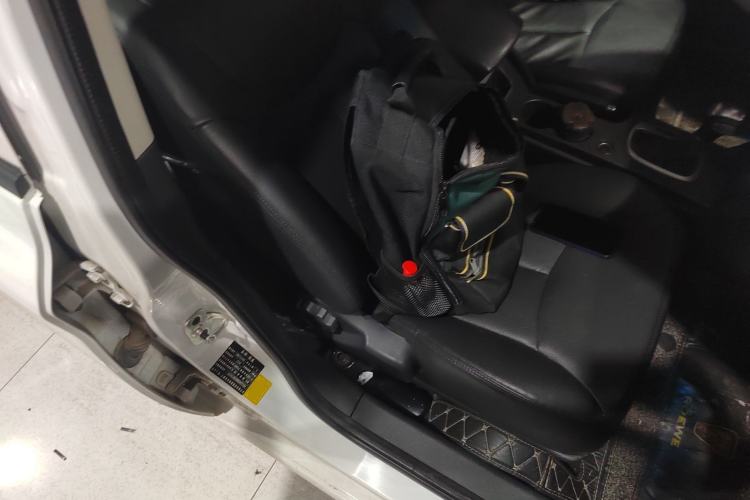 Used Roewe 350 2015 1.5L Automatic Luxury Sunroof Edition