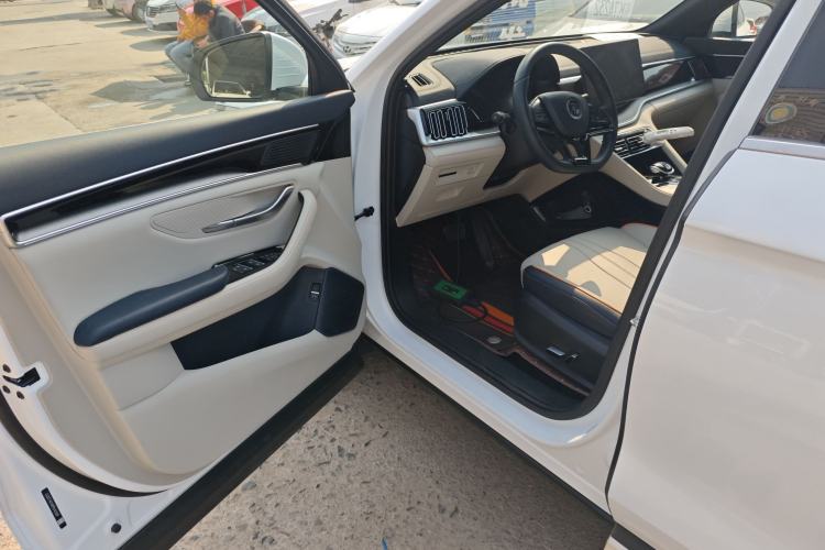 Used BYD Song PLUS New Energy 2021 DM-i 110KM Flagship Model Driver Seat