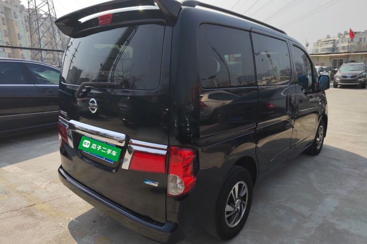 Used Nissan NV200 2016 Revised Version 1.6L CVT Luxury Edition
