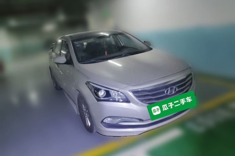 Used Hyundai Mistra 2014 1.8L Automatic Smart GLS Front Right 45 Deg