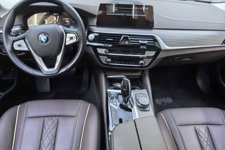 Used BMW 5 Series New Energy 2020 Mileage Upgrade Version 530Le Luxury Package