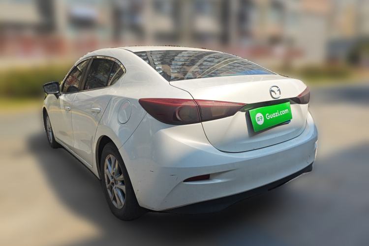 Used Mazda Mazda 3 Axela 2016 Sedan 1.5L Automatic Comfort Model
