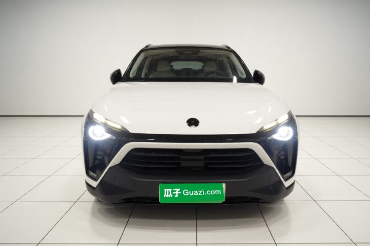 Used Nio ES8 2020 580 km Signature Edition 7-Seater Version