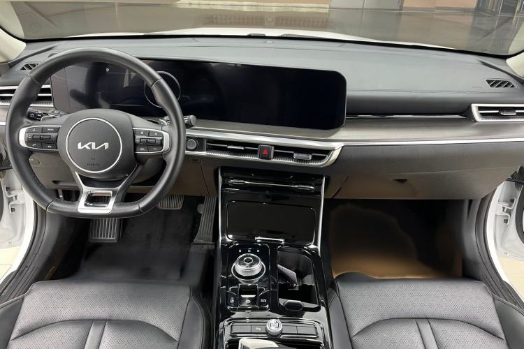 Used Kia K5 2021 270T CVVD Refreshed Edition
