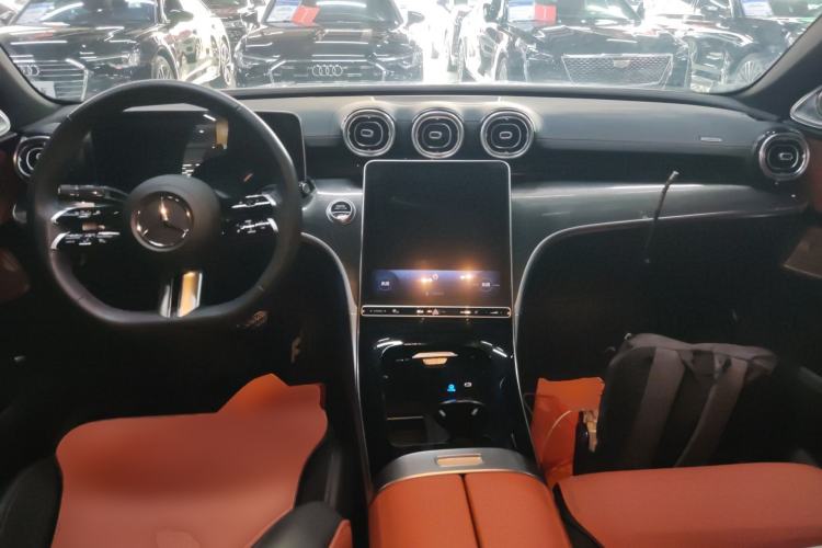 Used Mercedes-Benz C-Class 2023 Second Facelift C 260 L Sport Edition
