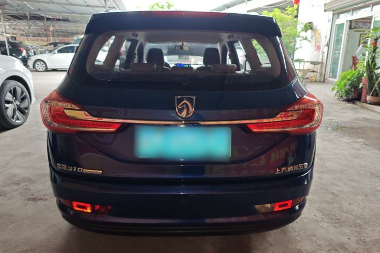 Used Baojun 310W 2017 1.5L Manual Fashion Model China V