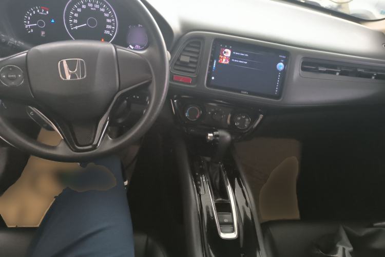 Used Honda Vezel 2015 1.5L CVT two-wheel drive Comfort trim