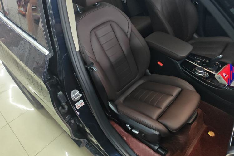 Used BMW X3 2021 xDrive25i M Sport Package Right Front Seat