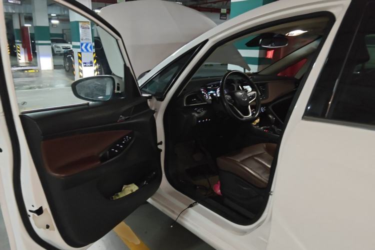 Used Buick GL6 2018 18T 6-Seater Prestige Model