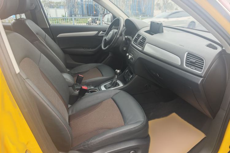 Used Audi Q3 2017 30 TFSI Fashion Model Interior 2