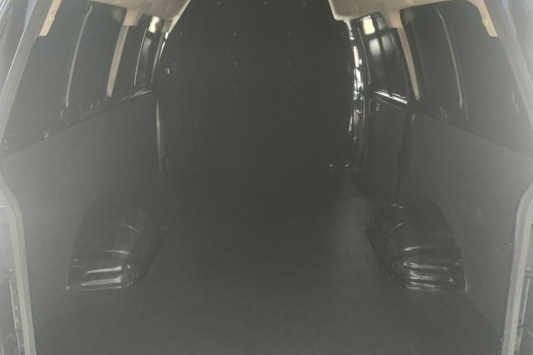 Used FORTHING Lingzhi 2022 V3 1.6L Base Model 2 Seats
