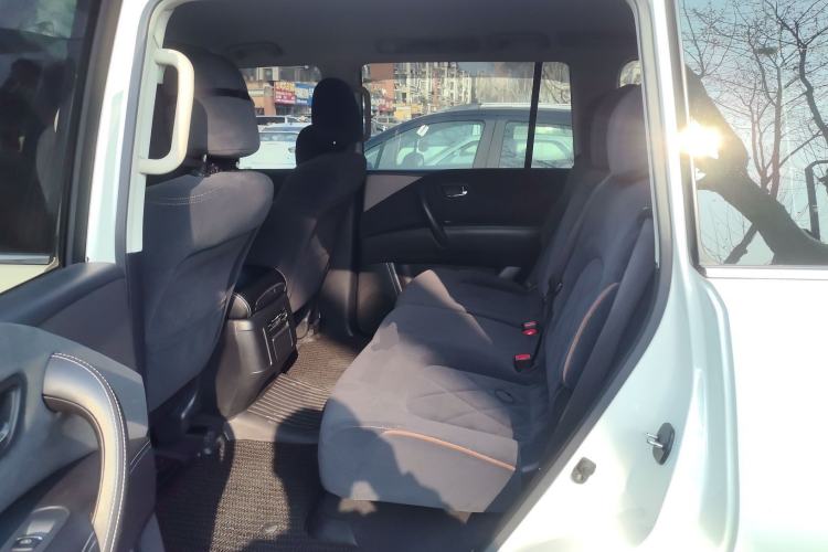 Used Nissan Patrol 2017 4.0L SE U.S.-Spec Version
