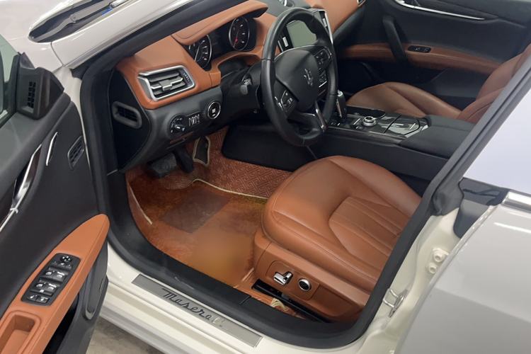 Used Maserati Ghibli 2022 2.0T GT Sharp Edition