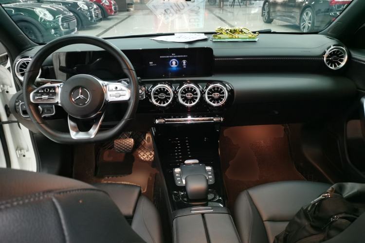 Used Mercedes-Benz A-Class 2022 Second Facelift A 200 L Sport Sedan Fashion Version