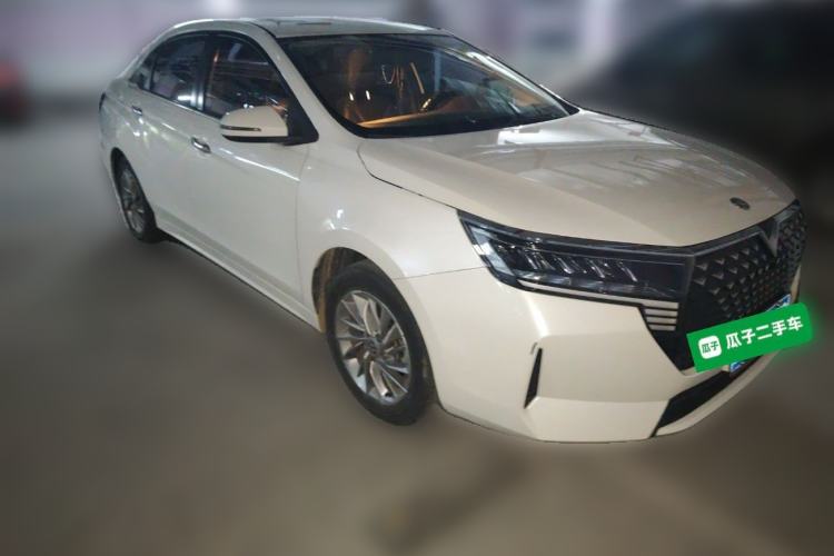 Used Venucia D60 2021 PLUS 1.6L XL CVT Yue Ling Edition Front Right 45 Deg