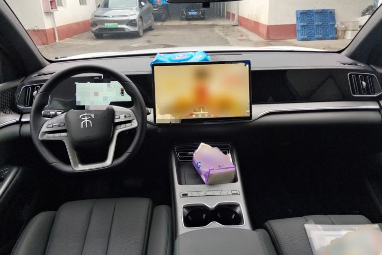 Used BYD Song Pro New Energy 2026 Model DM-i 220KM Beyond Version Center Console