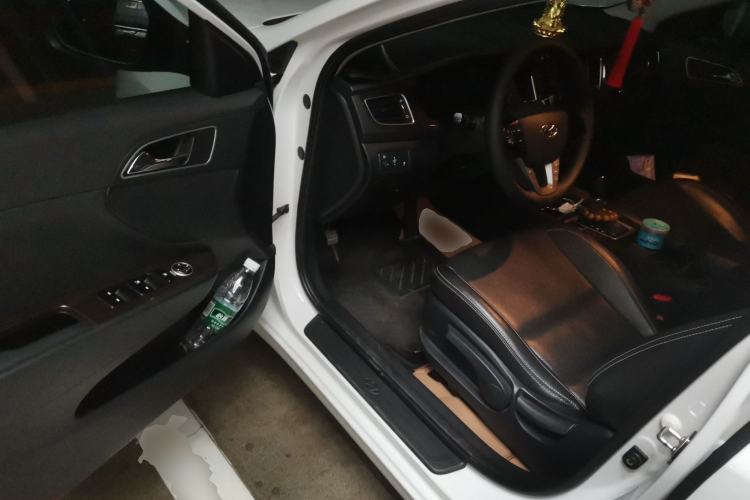 Used Hyundai Mistra 2016 1.6T Automatic Smart GLS Driver Seat