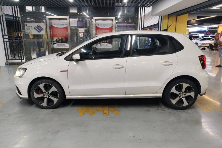 Used Volkswagen Polo 2015 1.4TSI GTI
