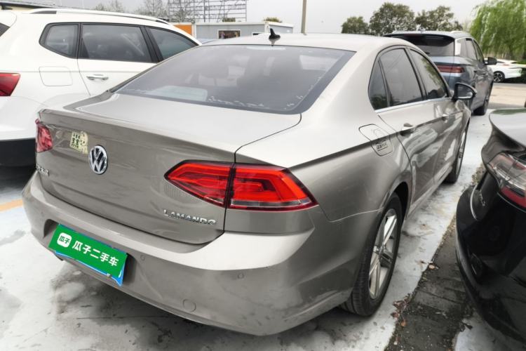 Used Volkswagen Lamando 2018 280TSI DSG Comfort Edition Rear Right 45 Deg