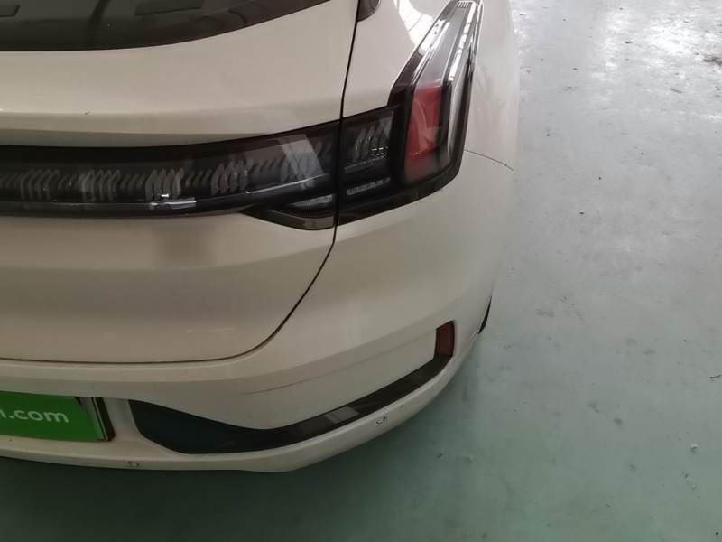 Used Zeekr 001 2023 WE Edition 100 kWh — 7