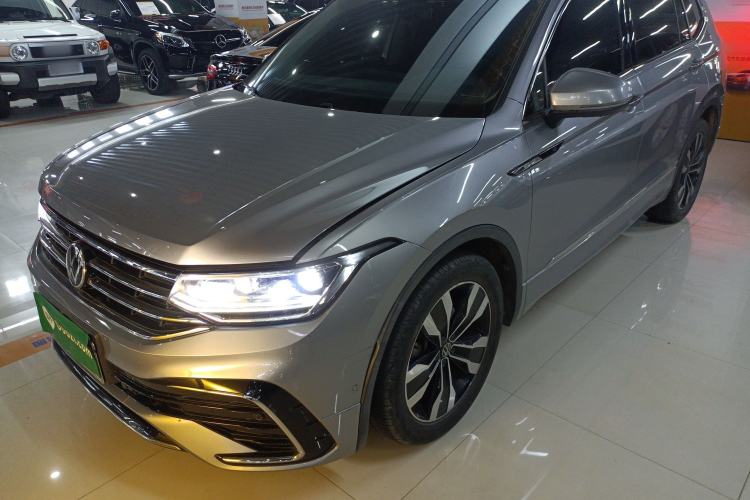 Used Volkswagen Tiguan L 2022 330TSI Automatic Two-Wheel Drive R-Line Enhanced Edition