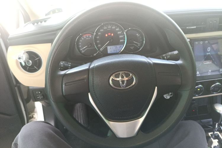 Used Toyota Corolla 2017 Revised Version 1.2T S-CVT GL
