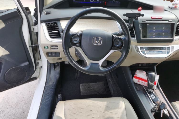 Used Honda Jade 2013 1.8L CVT Luxury Edition 5 seats