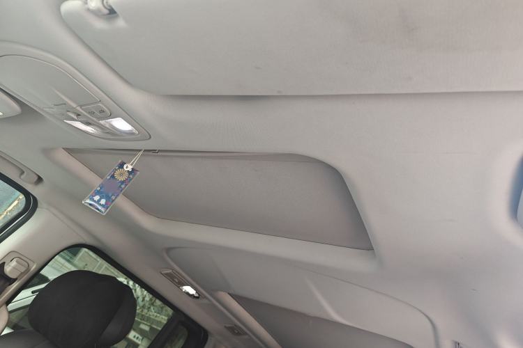 Used SAIC MAXUS G20 2020 2.0T Gasoline Automatic Luxury Edition Headliner