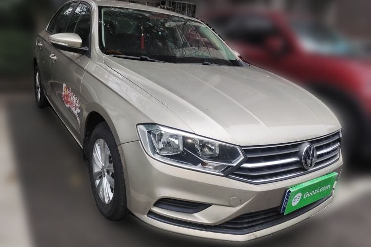 Used Volkswagen Bora 2016 1.6L Automatic Fashion Model
