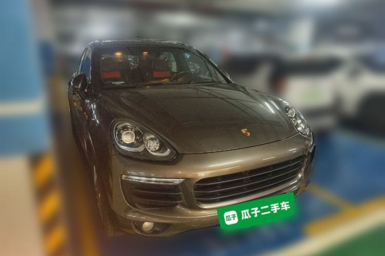 Used Porsche Cayenne 2015 Cayenne 3.0T Front Right 45 Deg