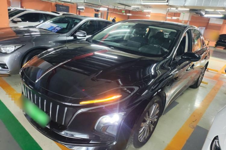 Used Hongqi E-QM5 2022 431 km Charge & Enjoy Edition