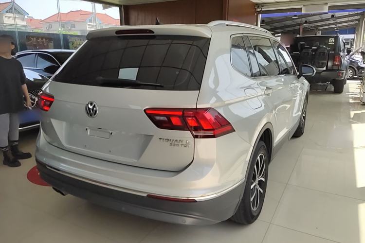 Used Volkswagen Tiguan L 2018 Facelift 330TSI Automatic Two-Wheel Drive Luxury Edition Rear Right 45 Deg