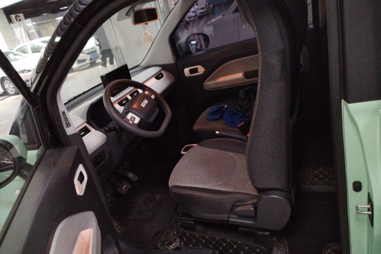 Used Chery QQ Ice Cream 2022 170km Sundae Phosphate Lithium-Ion
