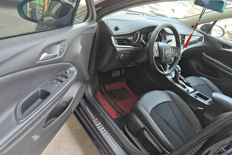 Used Buick Verano 2020 20T CVT Leading Edition Driver Seat