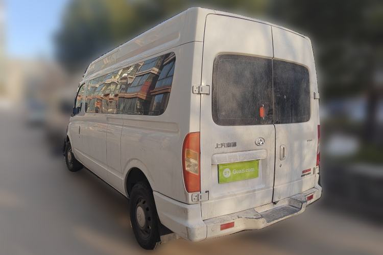 Used SAIC MAXUS Xintu V80 2018 2.5T AMT Aoyuntong Long Wheelbase Mid-Roof 7/10-Seater
