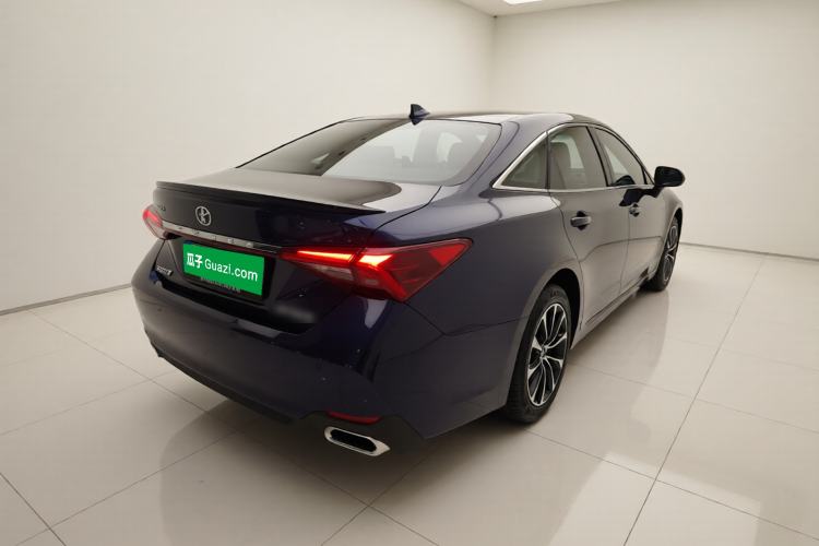 Used Toyota Avalon 2022 2.5L Luxury Edition Rear Right 45 Deg
