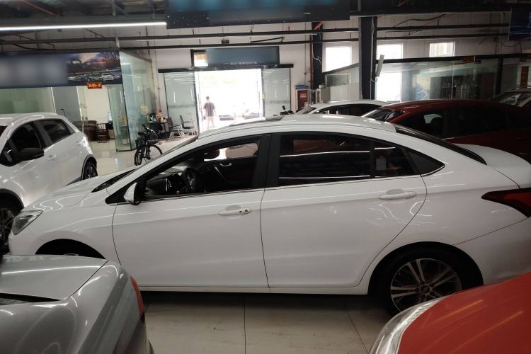 Used Chery Arrizo 5 2017 1.5L Manual Luxury Edition