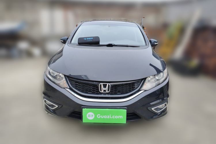 Used Honda Jade 2013 1.8L automatic Comfort version 5 seats