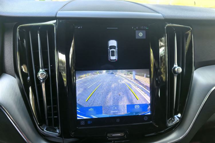 Used Volvo XC60 2023 B5 4x4 Smart Luxury Edition