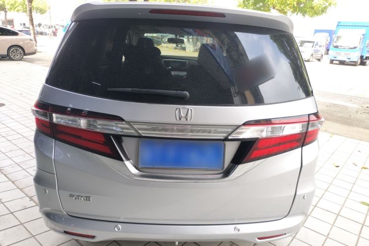 Used Honda Odyssey 2015 2.4L Supreme Edition
