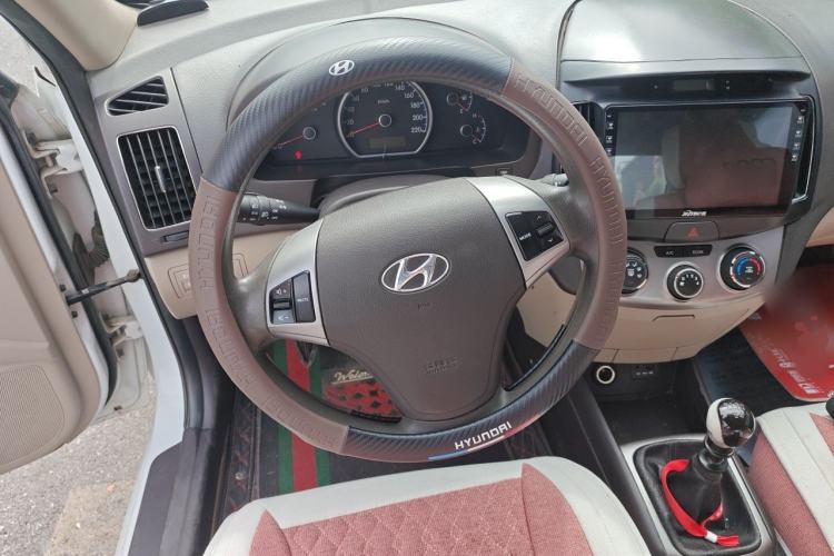 Used Hyundai Celesta 2011 1.6L Manual Comfort Edition

