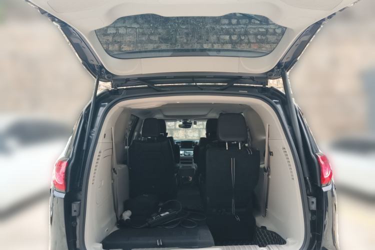 Used Chrysler Grand Voyager PHEV 2019 3.6L Plug-in Hybrid
