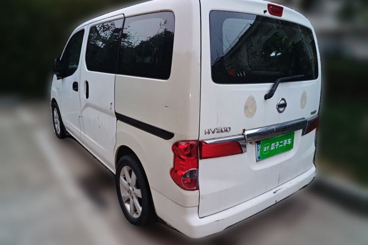 Used Nissan NV200 2011 1.6L 232 Seats Zunya Trim Rear Left 45 Deg