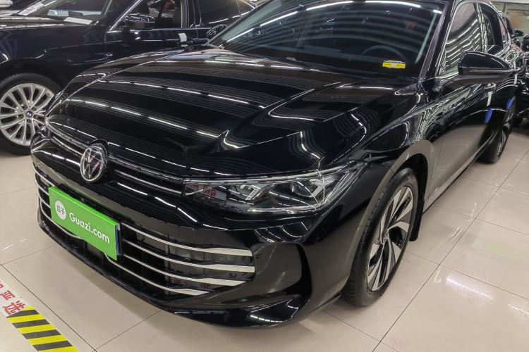 Used Volkswagen Passat 2025 Pro 380TSI Dragon Glory Edition