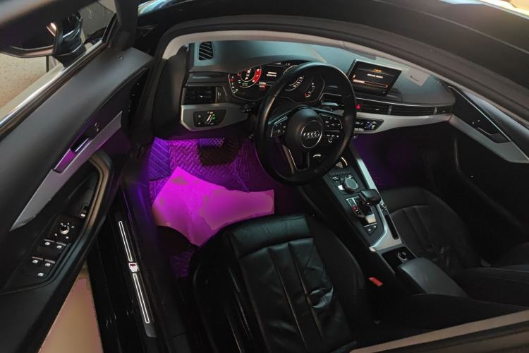 Used Audi A4L 2019 40 TFSI Fashion Edition China VI Emission Standard