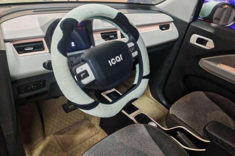 Used Chery New Energy QQ Ice Cream 2022 120km Conical Shape Lithium Iron Phosphate
