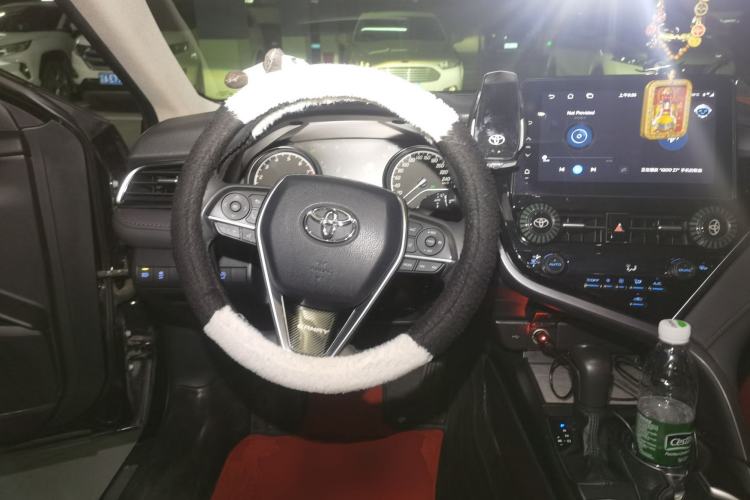 Used Toyota Camry 2023 2.0G Luxury Edition