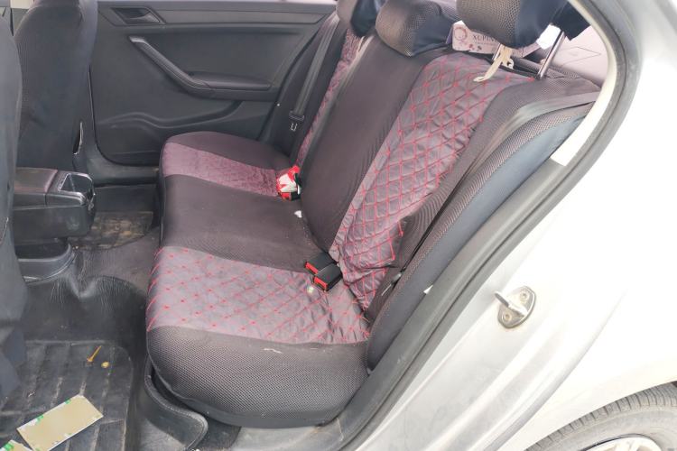 Used Volkswagen Jetta 2015 Value Edition 1.6L Automatic Fashion Version