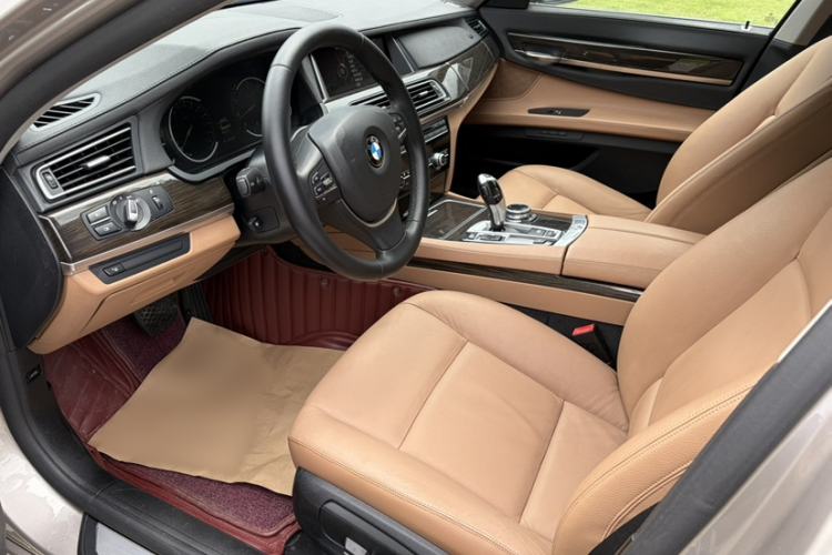 Used BMW 7 Series 2014 730Li Premium Edition
