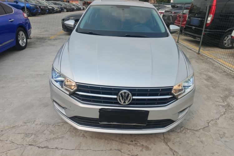 Used Volkswagen Bora 2016 1.6L Manual Comfort Model Front